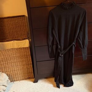 Elegant Black Long Sleeve Dress